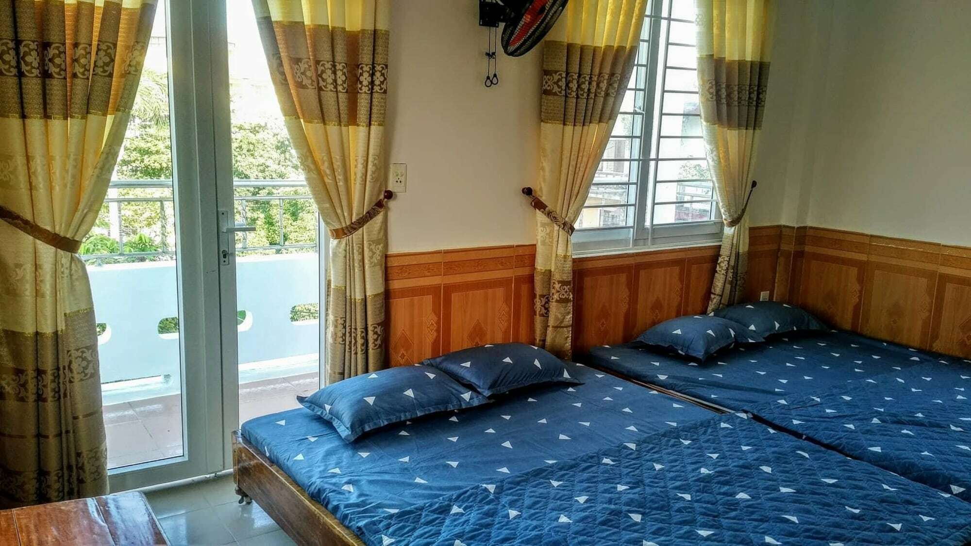 מלון הואה Nha Nghi Kien An מראה חיצוני תמונה